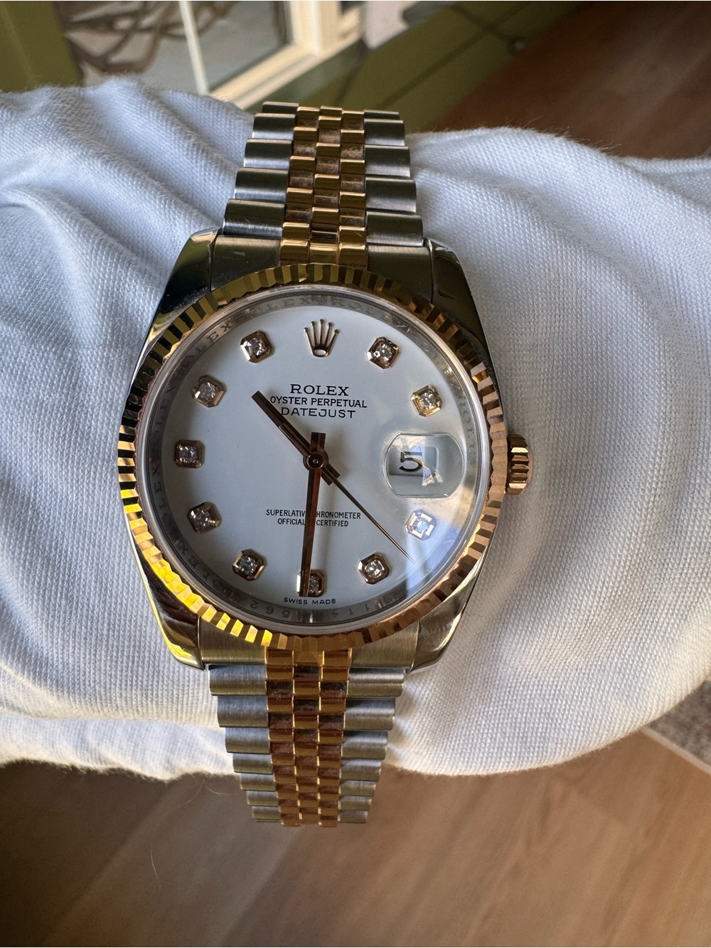 AUTHENTIC Rolex 36 mm  Oyster Perpetual Datejust Green Warranty Card and Tag - Picture 11 of 17
